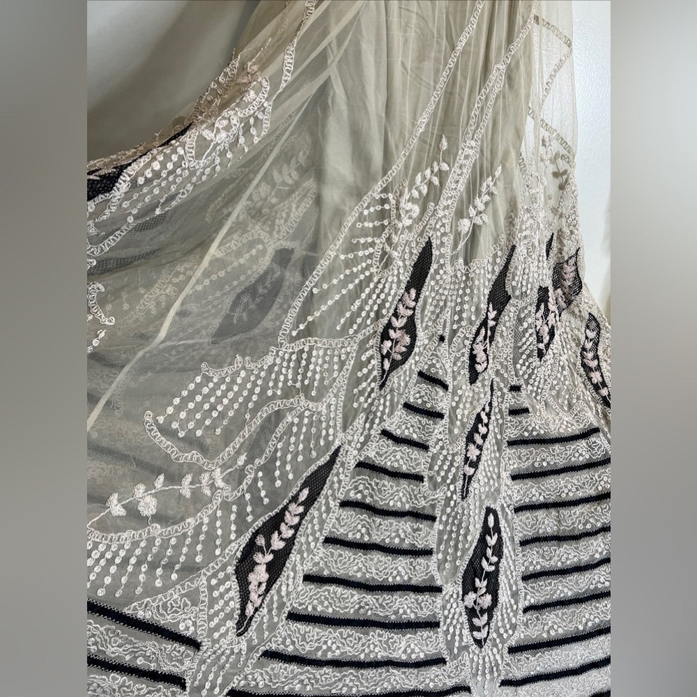 Free People Ethereal Lace Vintage Embroidered Maxi Dress L $500 - Picture 11 of 11